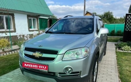 Chevrolet Captiva I, 2010 год, 1 000 000 рублей, 3 фотография