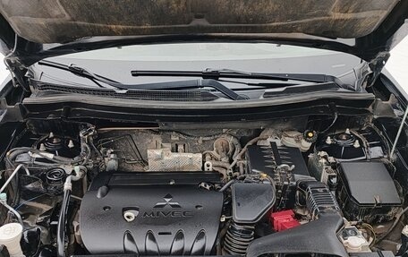 Mitsubishi Outlander III рестайлинг 3, 2013 год, 1 550 000 рублей, 4 фотография