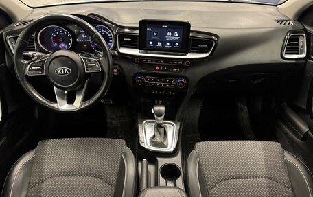 KIA cee'd III, 2019 год, 1 820 000 рублей, 9 фотография