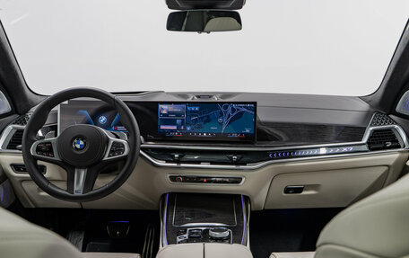 BMW X7, 2025 год, 18 990 000 рублей, 16 фотография