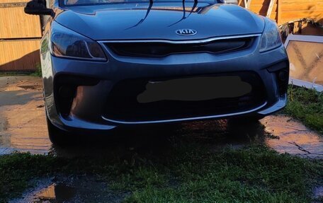 KIA Rio IV, 2018 год, 1 200 000 рублей, 2 фотография