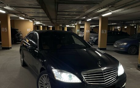 Mercedes-Benz S-Класс, 2012 год, 2 350 000 рублей, 1 фотография