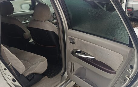 Mitsubishi Grandis, 2003 год, 635 000 рублей, 8 фотография