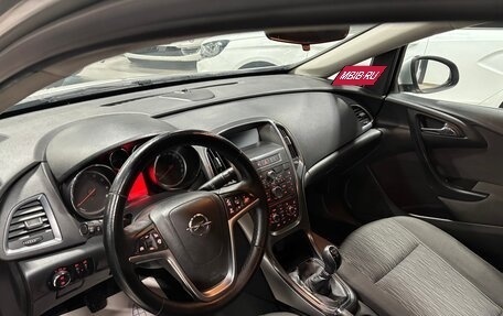 Opel Astra J, 2012 год, 779 000 рублей, 10 фотография