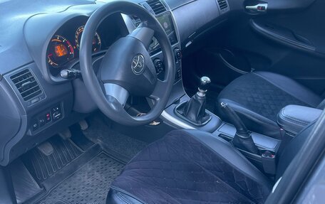 Toyota Corolla, 2010 год, 890 000 рублей, 5 фотография