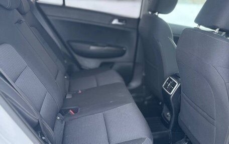 KIA Sportage IV рестайлинг, 2020 год, 2 570 000 рублей, 11 фотография