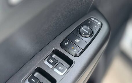 KIA Sportage IV рестайлинг, 2020 год, 2 570 000 рублей, 16 фотография