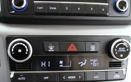 Hyundai H-1 II рестайлинг, 2018 год, 2 867 000 рублей, 18 фотография