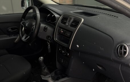 Renault Sandero II рестайлинг, 2019 год, 945 000 рублей, 16 фотография