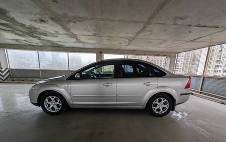 Ford Focus II рестайлинг, 2006 год, 530 000 рублей, 3 фотография