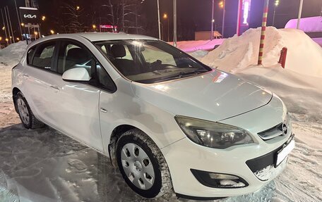 Opel Astra J, 2012 год, 720 000 рублей, 3 фотография
