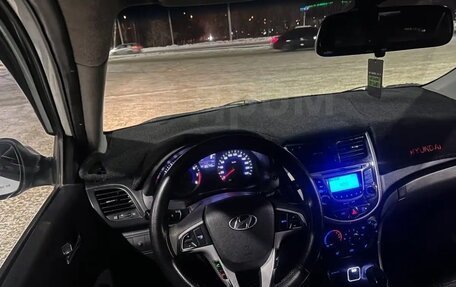 Hyundai Accent IV, 2011 год, 750 000 рублей, 6 фотография