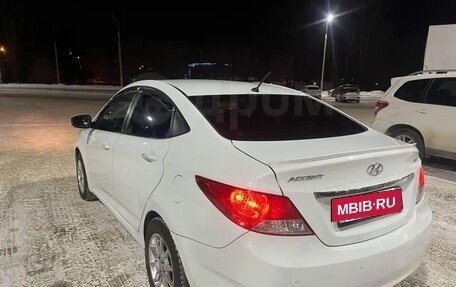 Hyundai Accent IV, 2011 год, 750 000 рублей, 3 фотография
