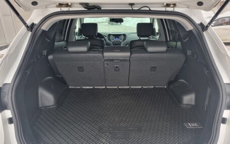 Hyundai Santa Fe III рестайлинг, 2018 год, 2 450 000 рублей, 13 фотография