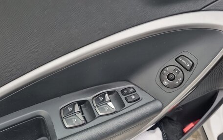 Hyundai Santa Fe III рестайлинг, 2018 год, 2 450 000 рублей, 17 фотография