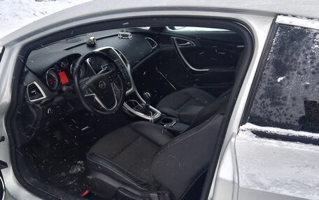 Opel Astra J, 2012 год, 650 000 рублей, 5 фотография