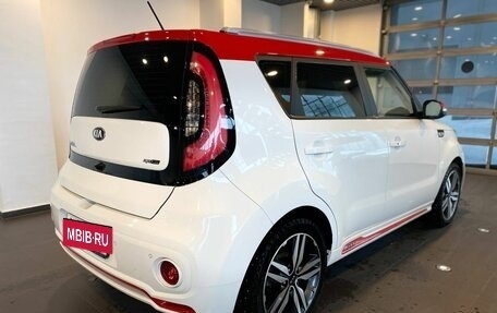 KIA Soul II рестайлинг, 2018 год, 1 690 000 рублей, 3 фотография