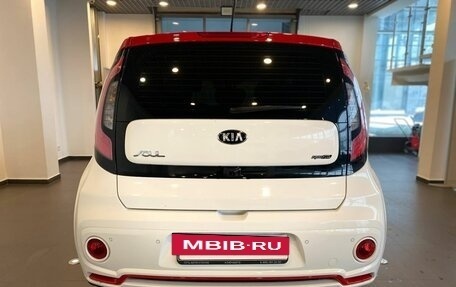 KIA Soul II рестайлинг, 2018 год, 1 690 000 рублей, 4 фотография