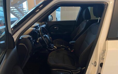 KIA Soul II рестайлинг, 2018 год, 1 690 000 рублей, 16 фотография
