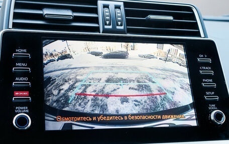 Toyota Land Cruiser Prado 150 рестайлинг 2, 2021 год, 7 250 000 рублей, 15 фотография