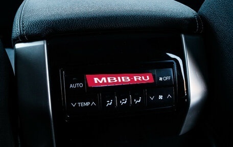 Toyota Land Cruiser Prado 150 рестайлинг 2, 2021 год, 7 250 000 рублей, 21 фотография