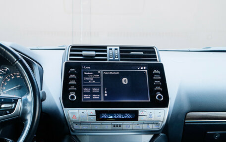 Toyota Land Cruiser Prado 150 рестайлинг 2, 2021 год, 7 250 000 рублей, 24 фотография