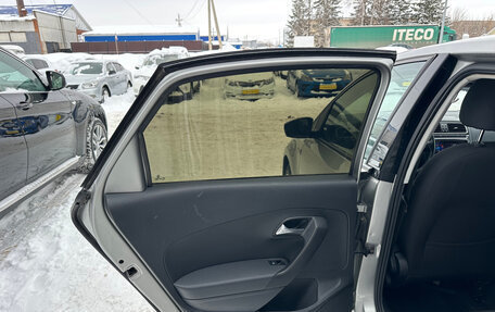 Volkswagen Polo VI (EU Market), 2017 год, 800 000 рублей, 20 фотография