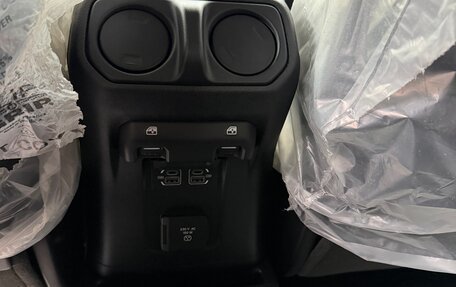 Jeep Wrangler, 2025 год, 7 600 000 рублей, 22 фотография