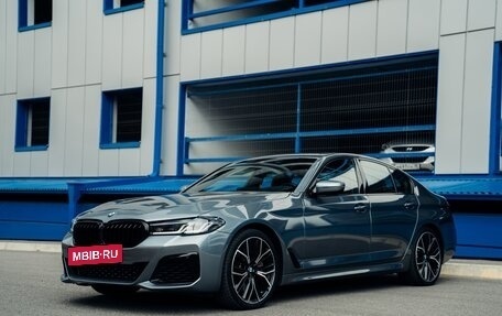 BMW 5 серия, 2021 год, 7 350 000 рублей, 2 фотография