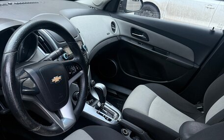 Chevrolet Cruze II, 2013 год, 565 000 рублей, 8 фотография