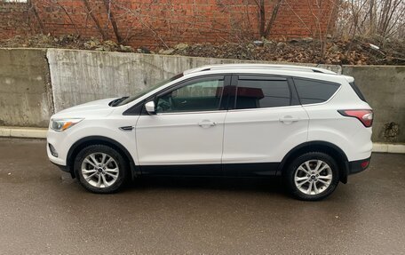 Ford Escape III, 2017 год, 1 400 000 рублей, 3 фотография