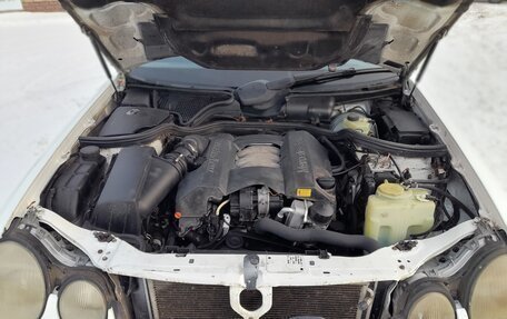 Mercedes-Benz E-Класс, 1999 год, 295 000 рублей, 6 фотография