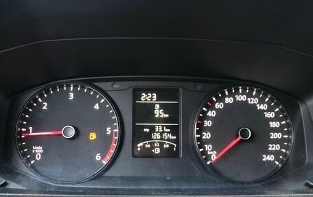 Volkswagen Caravelle T6 рестайлинг, 2015 год, 2 750 000 рублей, 18 фотография