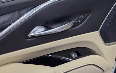 Cadillac Escalade V, 2021 год, 8 950 000 рублей, 9 фотография