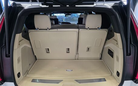 Cadillac Escalade V, 2021 год, 8 950 000 рублей, 4 фотография