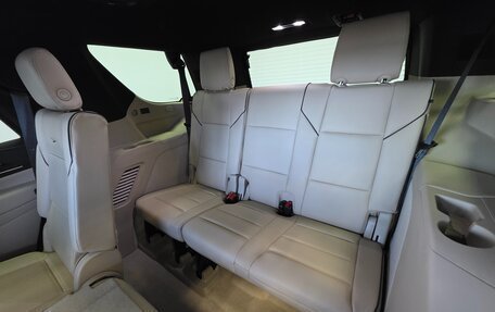 Cadillac Escalade V, 2021 год, 8 950 000 рублей, 12 фотография