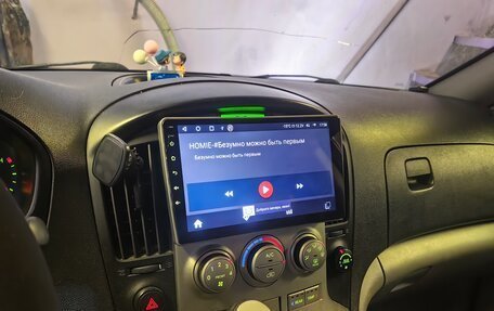 Hyundai Grand Starex Grand Starex I рестайлинг 2, 2011 год, 1 450 000 рублей, 5 фотография