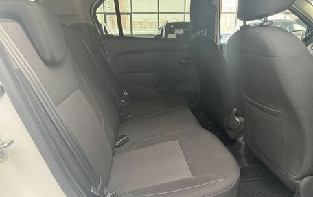 Renault Logan II, 2020 год, 1 099 000 рублей, 25 фотография