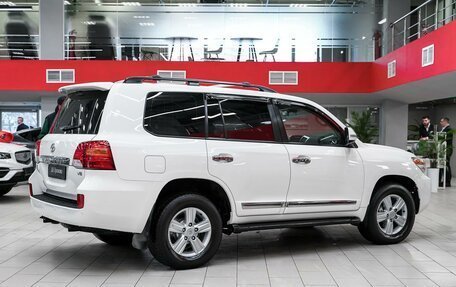 Toyota Land Cruiser 200, 2012 год, 3 350 000 рублей, 2 фотография