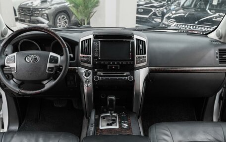 Toyota Land Cruiser 200, 2012 год, 3 350 000 рублей, 14 фотография
