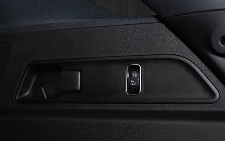 Mercedes-Benz GLE, 2025 год, 15 850 000 рублей, 31 фотография