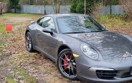 Porsche 911, 2015 год, 18 000 000 рублей, 1 фотография