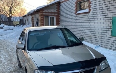 Mazda 323, 2002 год, 450 000 рублей, 1 фотография