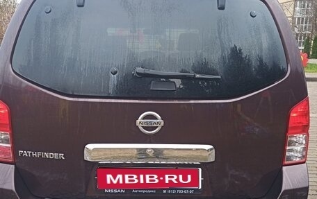 Nissan Pathfinder, 2012 год, 2 140 000 рублей, 1 фотография