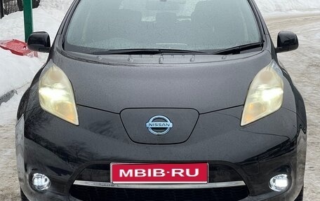 Nissan Leaf I, 2015 год, 885 000 рублей, 1 фотография