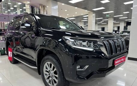 Toyota Land Cruiser Prado 150 рестайлинг 2, 2017 год, 5 399 000 рублей, 1 фотография
