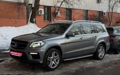 Mercedes-Benz GL-Класс, 2015 год, 3 200 000 рублей, 3 фотография