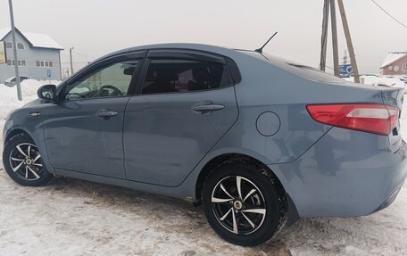 KIA Rio III рестайлинг, 2014 год, 800 000 рублей, 2 фотография