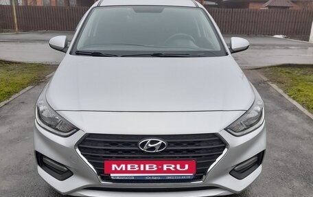 Hyundai Solaris II рестайлинг, 2019 год, 1 500 000 рублей, 5 фотография