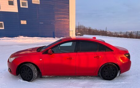Chevrolet Cruze II, 2011 год, 550 000 рублей, 2 фотография